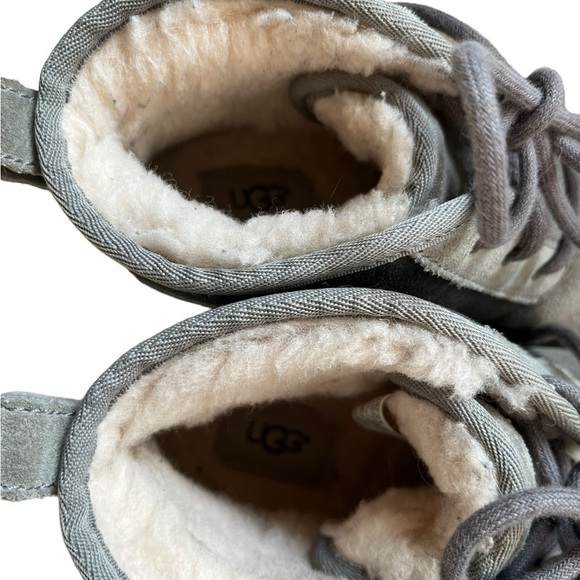 UGG Two Tone Gray Neumel ll - Picture 8 of 9